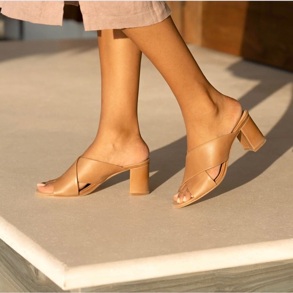Introducing Nisolo's Carina Cross Strap Mule in Almond 9.5 Women’s - Picture 2 of 10
